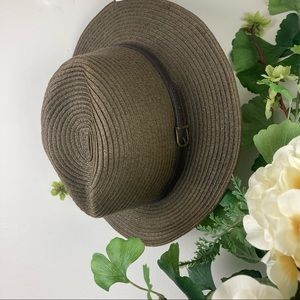 Fedora Paper woven hat with belt detail mid brim, straw weave, Sun protection